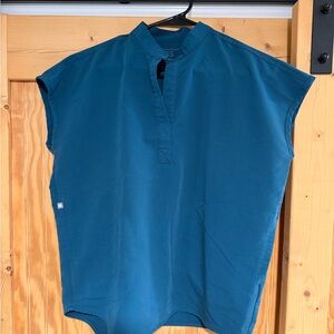 Figs Rafaela Caribbean Blue Scrub Top